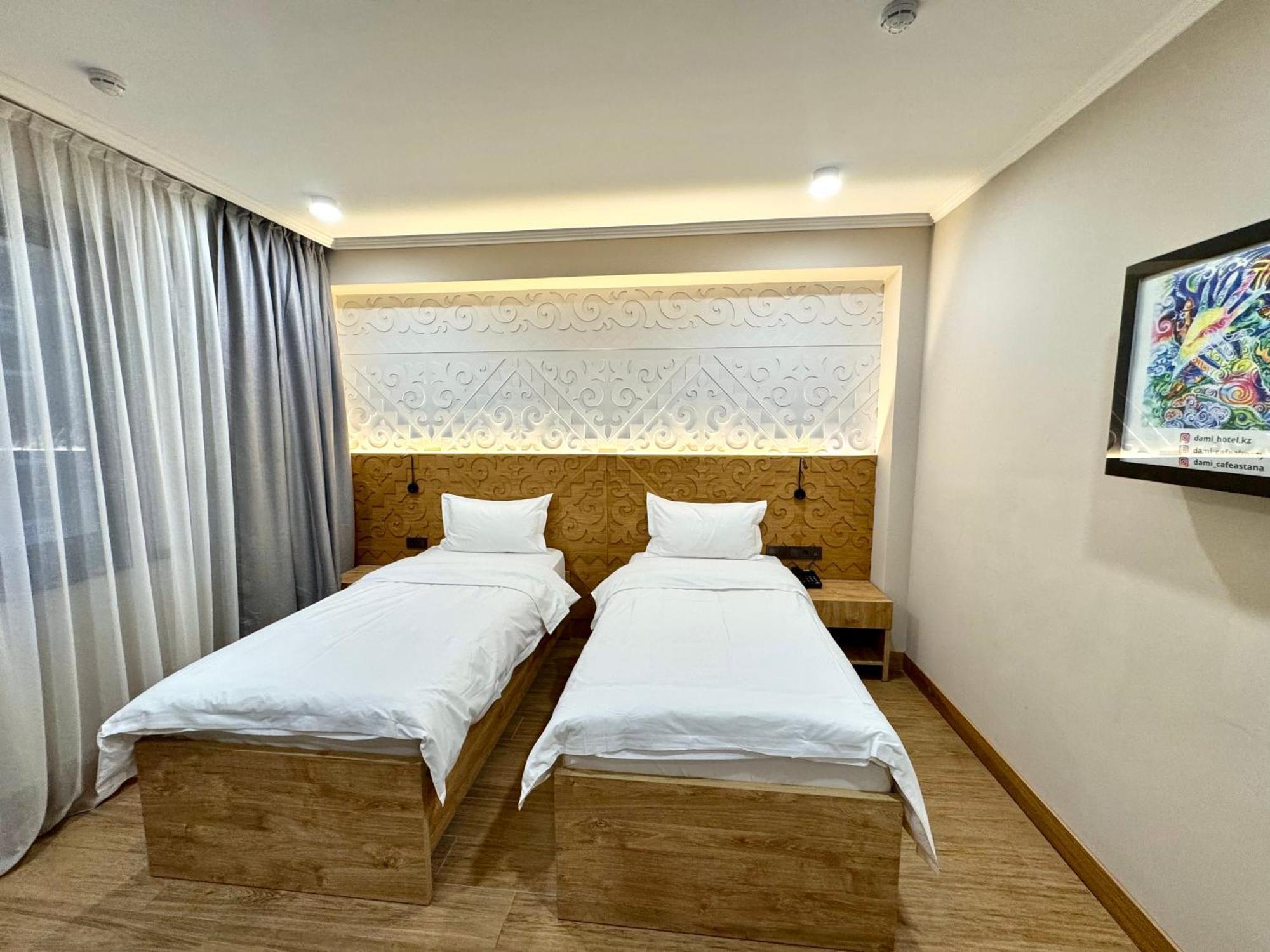 Dami Almaty Hotel Kültér fotó
